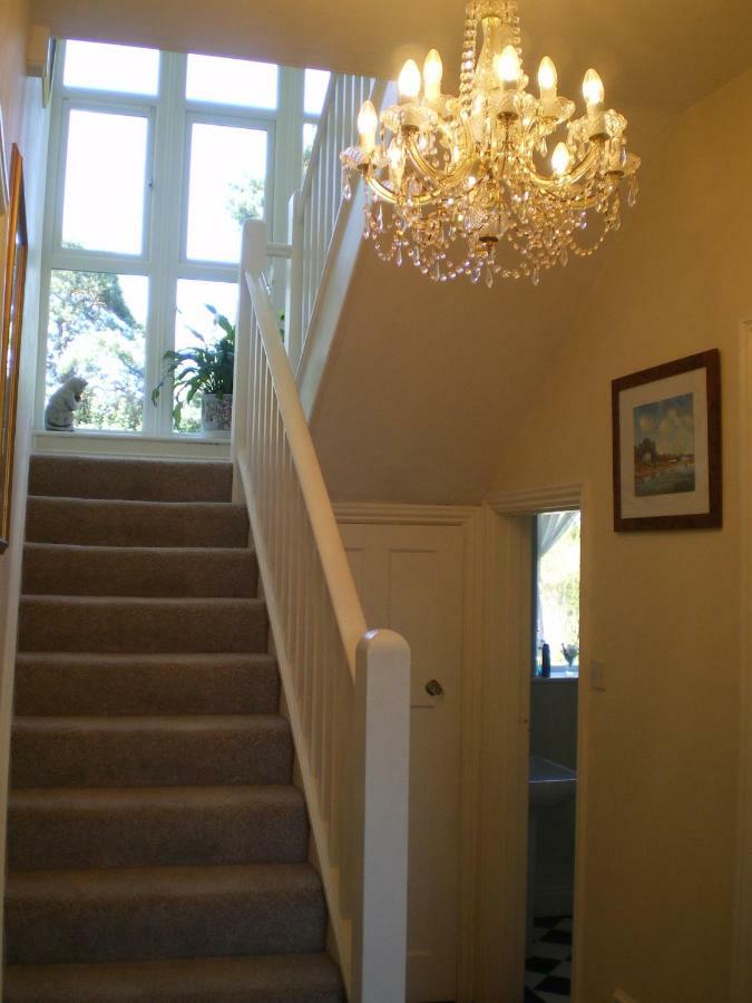 Heatherdene House Corfe Mullen Esterno foto